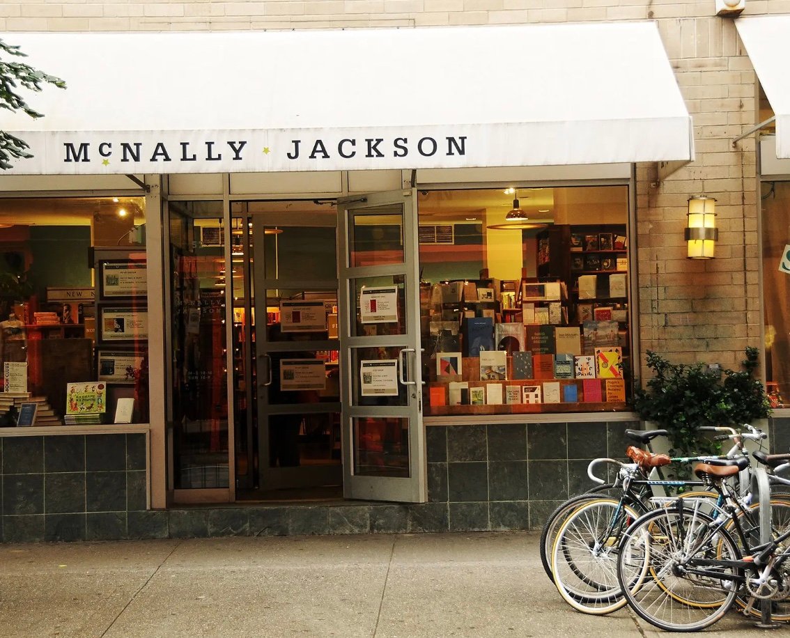 A Quiet Afternoon in NYC: 3 Bookstores and Cafés for Solitude and Sips
